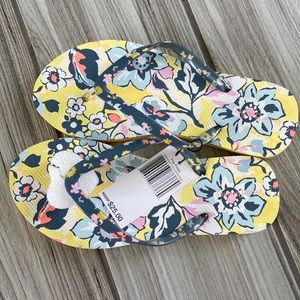 NWT Vera bradley flipflops